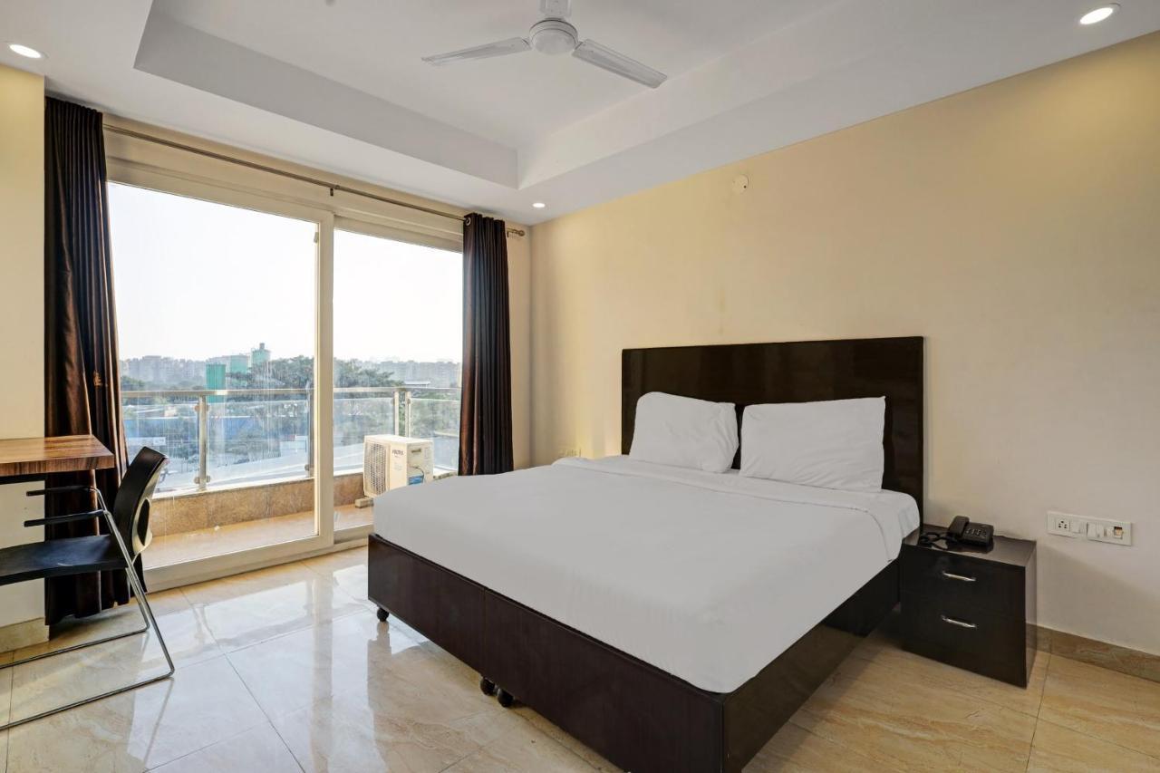 Super Townhouse Tipsyy Near Bestech Central Square Mall グルガウン エクステリア 写真