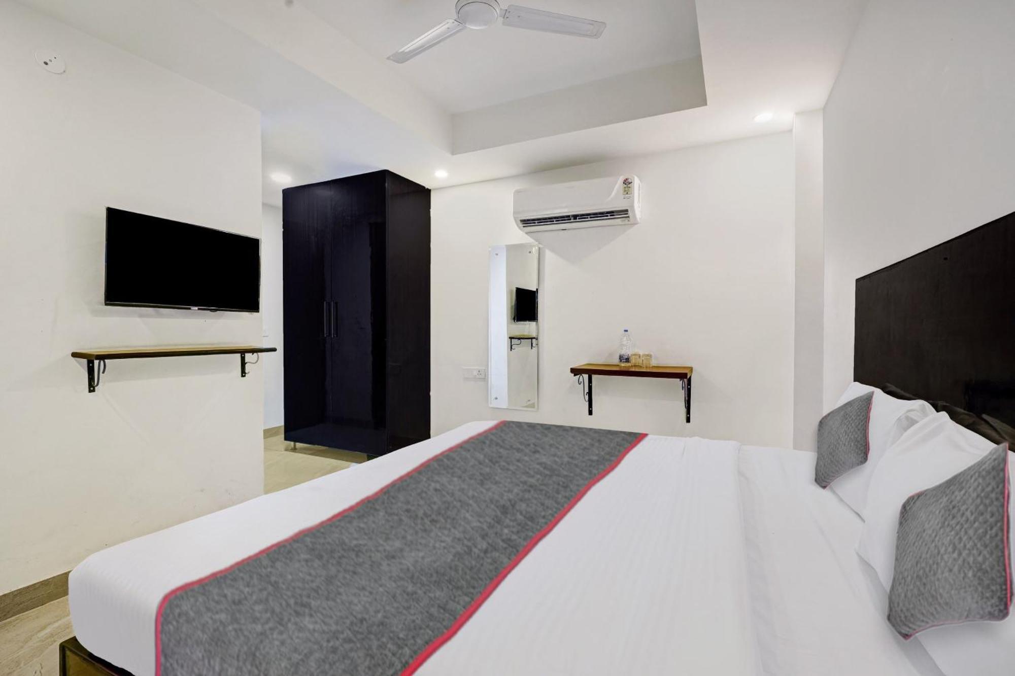 Super Townhouse Tipsyy Near Bestech Central Square Mall グルガウン エクステリア 写真