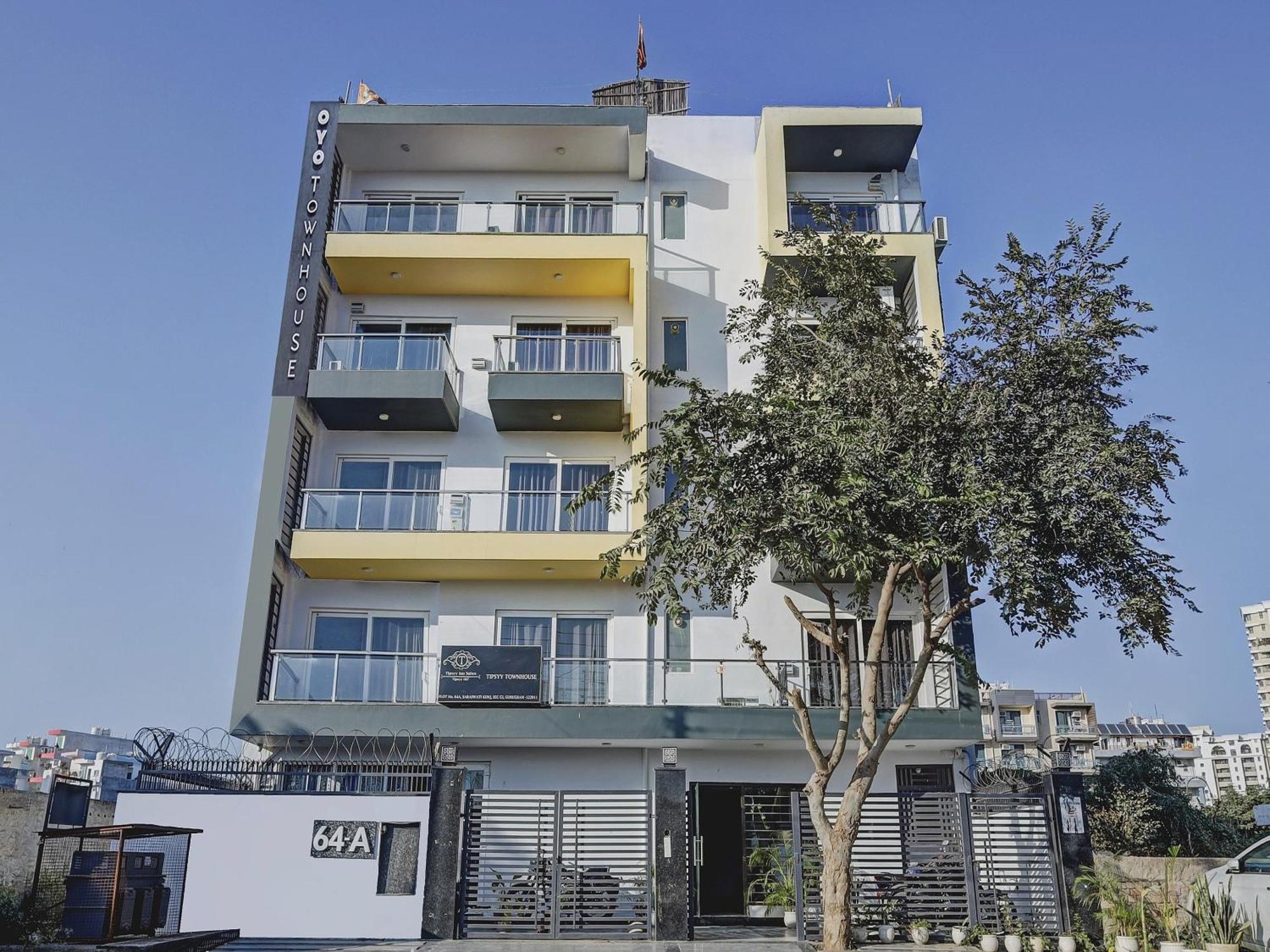 Super Townhouse Tipsyy Near Bestech Central Square Mall グルガウン エクステリア 写真