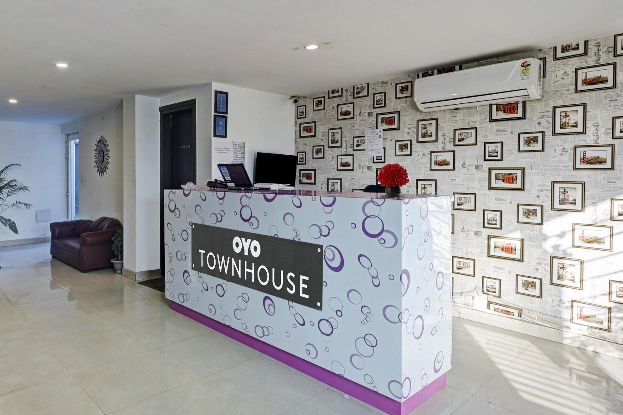 Super Townhouse Tipsyy Near Bestech Central Square Mall グルガウン エクステリア 写真